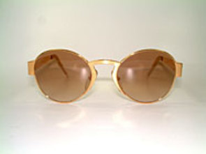 Moschino by Persol M08 Details