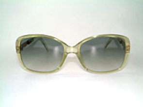Christian Dior 2415 Details