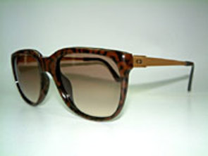 Christian Dior 2379 Small Details