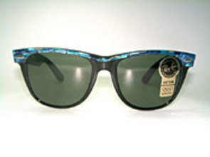 Ray Ban Wayfarer II Mosaic Details