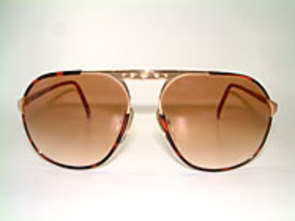 Christian Dior 2504 Details