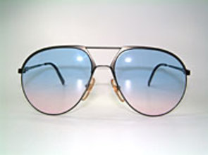 Christian Dior 2332 Details