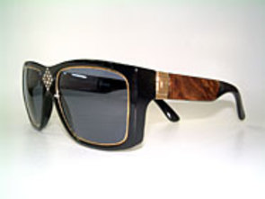 Ted Lapidus TL19 Details