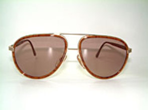 Christian Dior 2526 Details