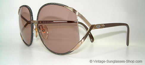 Christian Dior 2250 leather - Rihanna Details