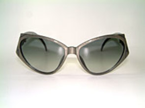 Christian Dior 2344 Details
