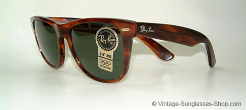 Ray Ban Wayfarer II - with logo