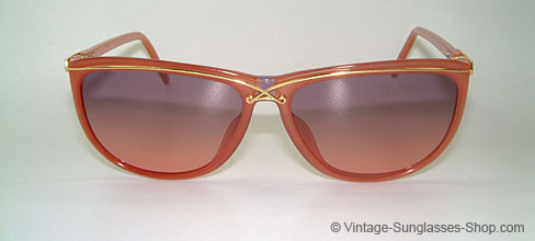 Christian Dior 2372 Details
