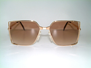 Neostyle Boutique 65 Details