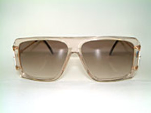 Cazal 633 - Rihanna Details