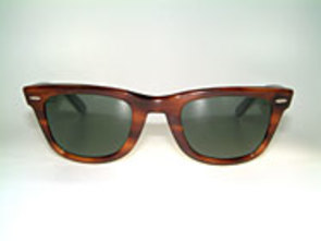 Ray Ban Wayfarer I - Miami Vice Details