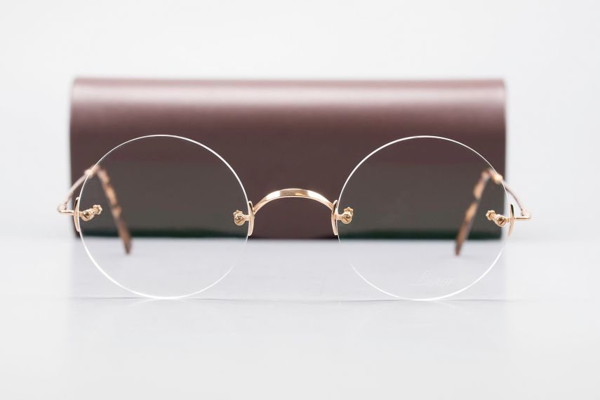 Klassische runde Lunor-Brille