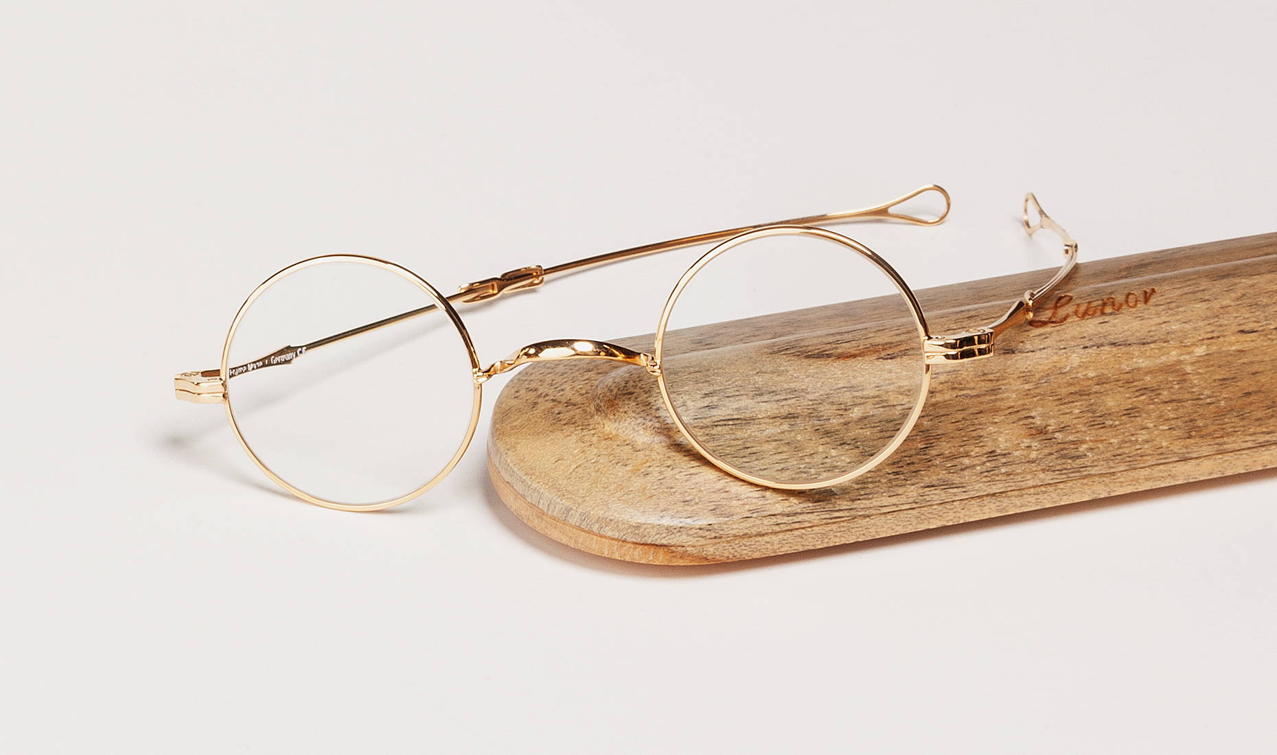Klassische runde Lunor-Brille der 90er Jahre