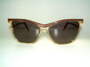 Yves St. Laurent Hyrtios Details Yves St. Laurent Hyrtios Details