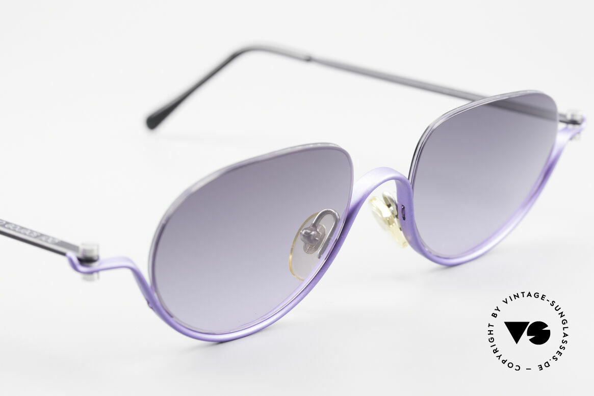 ProDesign No8 Gail Spence Design Brille, dieses ungetragene N°8 Modell stammt von ca. '95, Passend für Damen