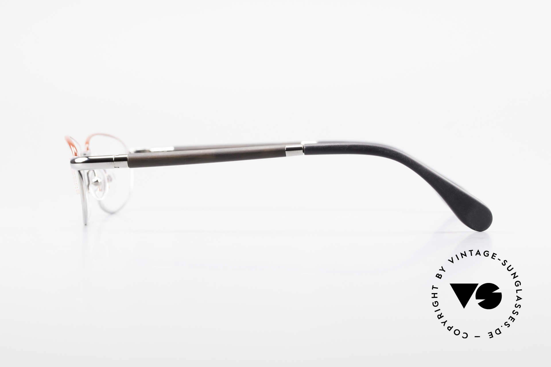 Bugatti 537 Echthorn Brille Palladium, flexible Federscharniere für eine optimale Passform, Passend für Herren