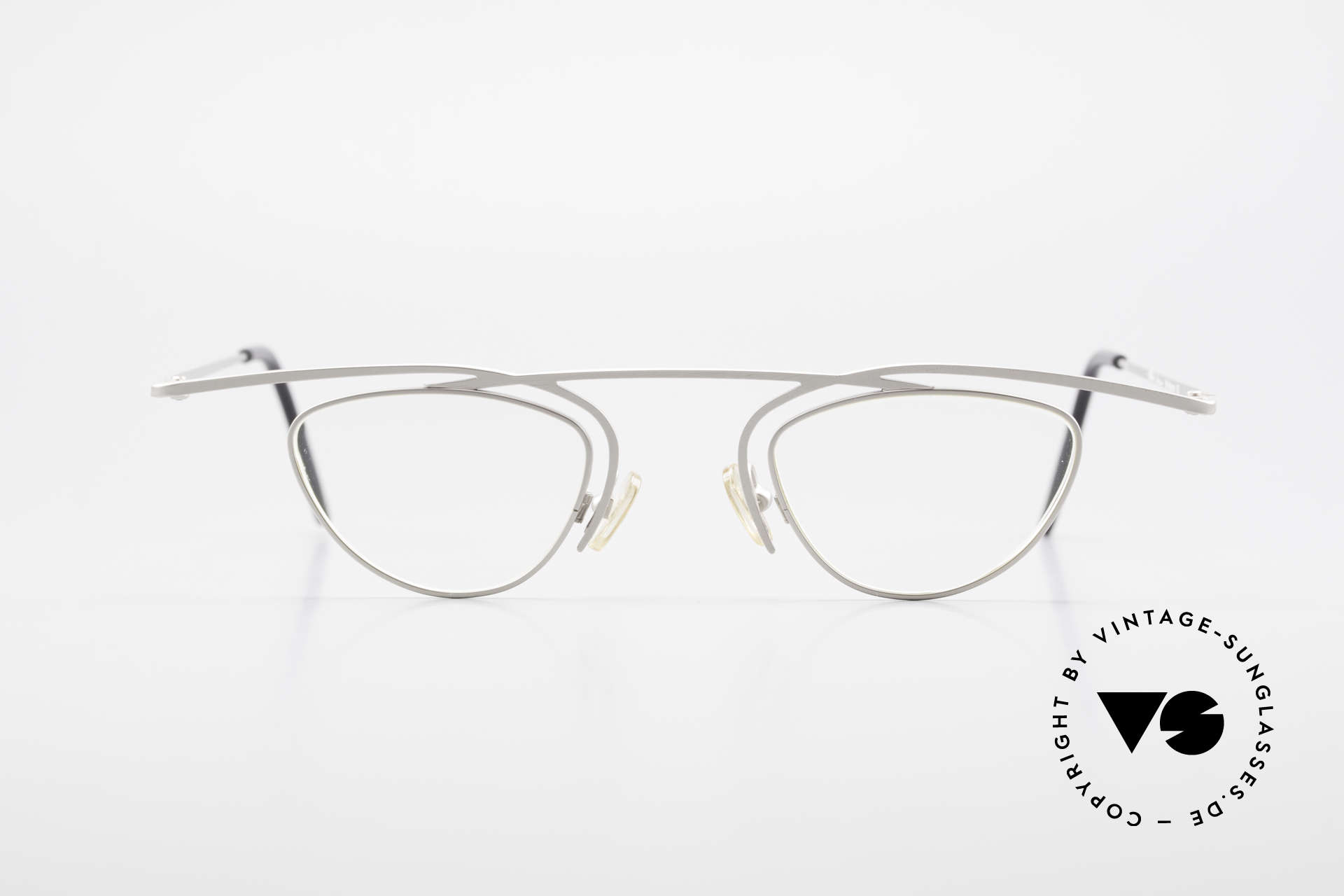 Theo Belgium Rhum Trendsetter Damenbrille XL, 'Theo' bekannt als Gegenpol zum üblich 'Mainstream', Passend für Damen