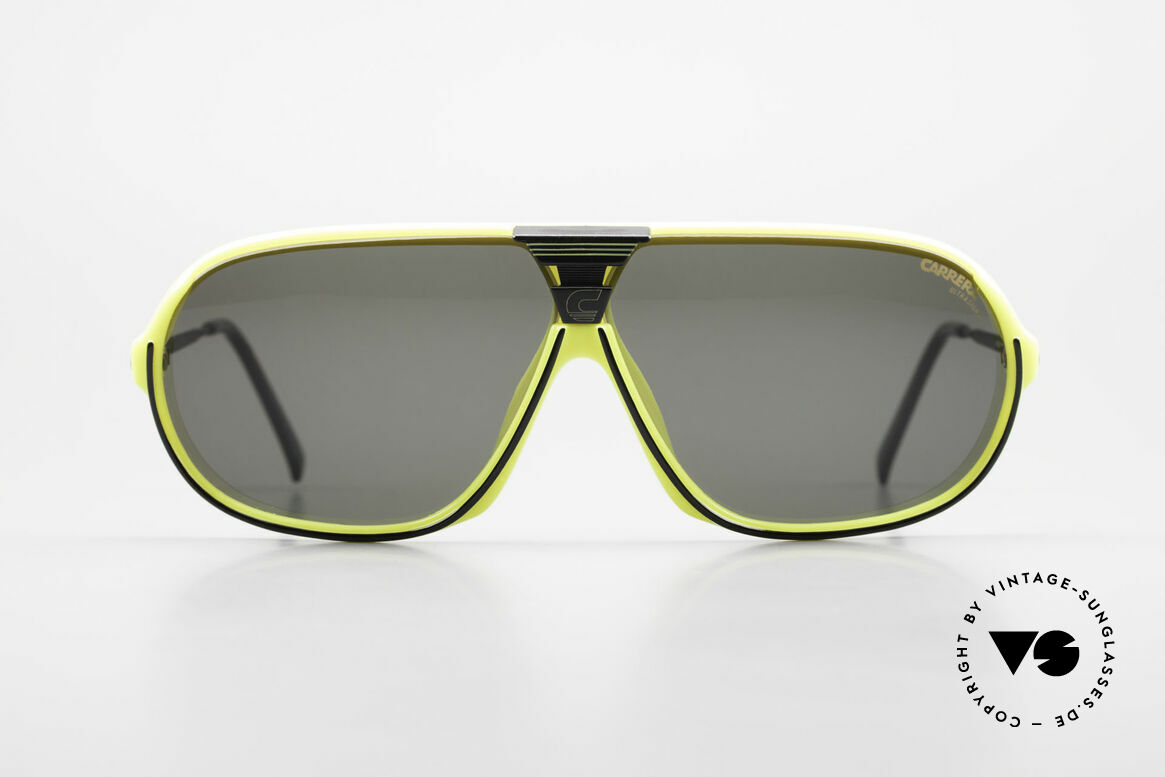 Carrera 5416 80's Sonnenbrille Polarisierend, ultraleichter Rahmen aus genialem Optyl-Material, Passend für Herren