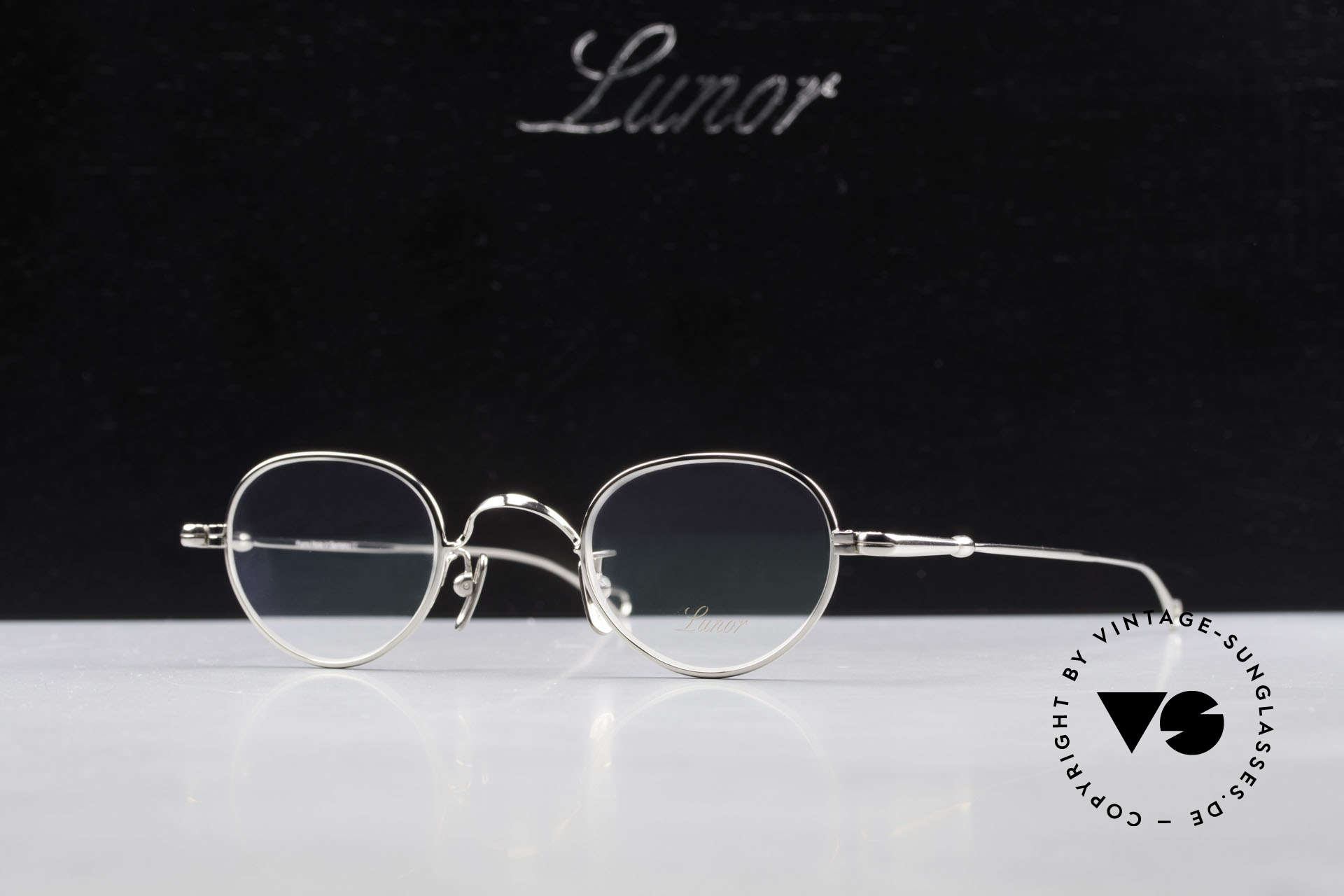 Lunor V 103 Zeitlose Lunor Brille Platin, Größe: medium, Passend für Herren und Damen