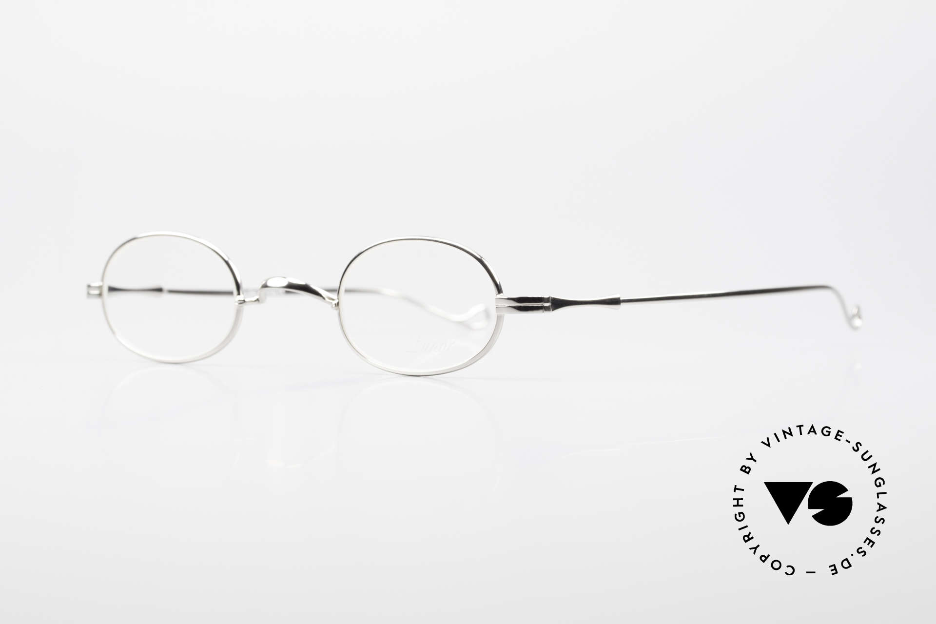 Lunor II 08 Kleine Ovale Lunor Brille, Brillendesign in Anlehnung an frühere Jahrhunderte, Passend für Herren und Damen