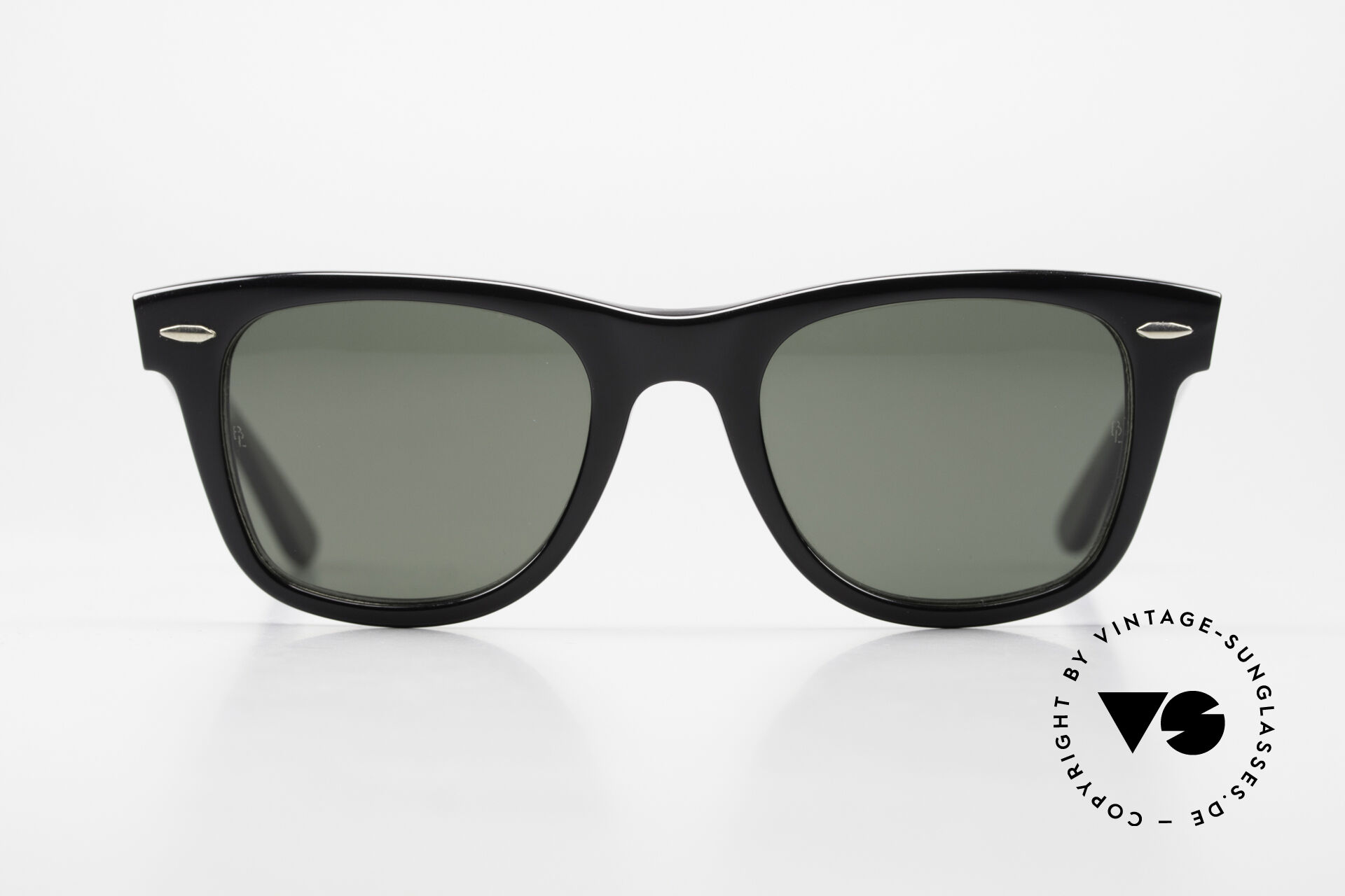 B&l wayfarer sales