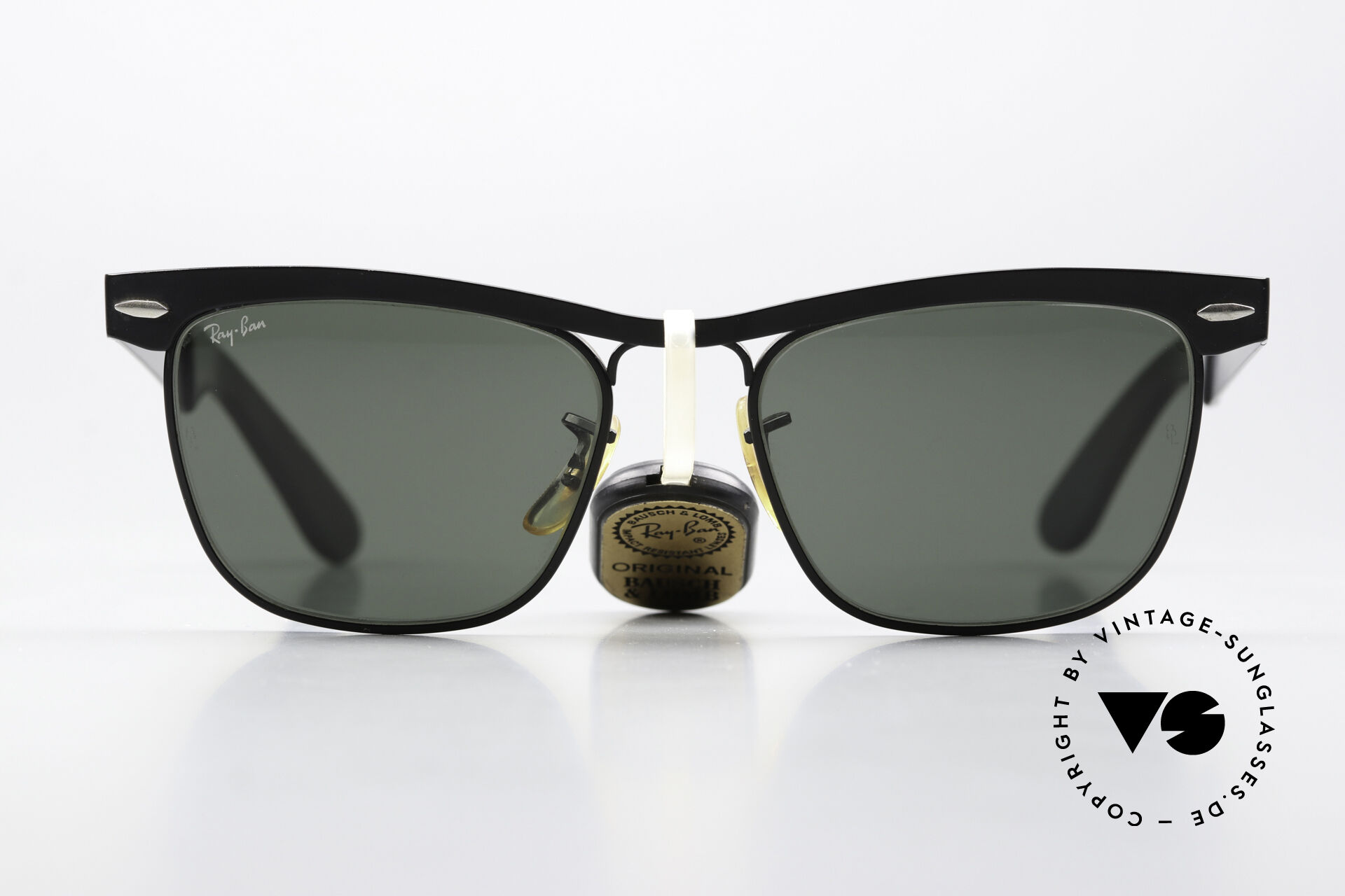 B&l wayfarer sales