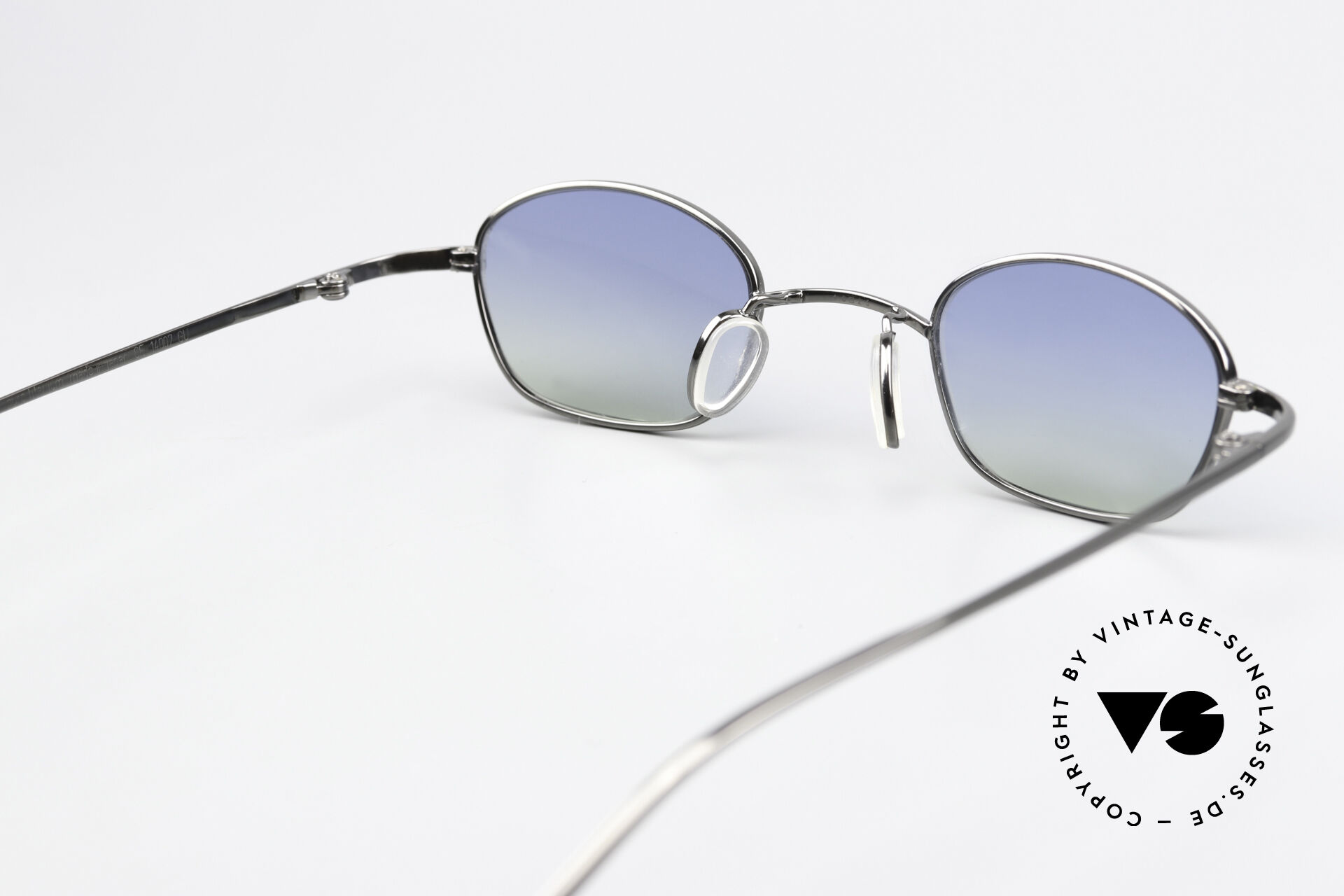Sonnenbrillen Christian Roth 14007 Pure Titanium Sonnenbrille