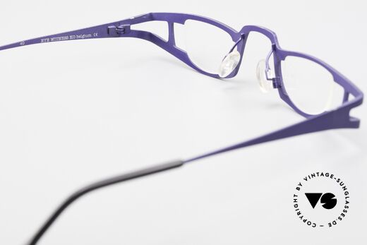Theo Belgium Eye-Witness KO Pure Titanium Lesebrille, sozusagen: vintage Brillenfassung mit Symbol-Charakter, Passend für Damen