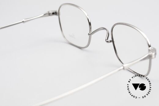Lunor II 05 Klassisch Zeitlose Unisex Brille, klassische, zeitlose Brillenform in ANTIK-SILBER, Passend für Herren und Damen