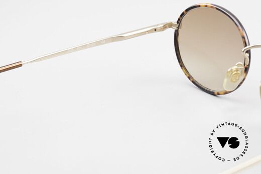 Giorgio Armani 235 Ovale Vintage Sonnenbrille, die Fassung (in Gr. 50-20) ist auch optisch verglasbar, Passend für Herren und Damen