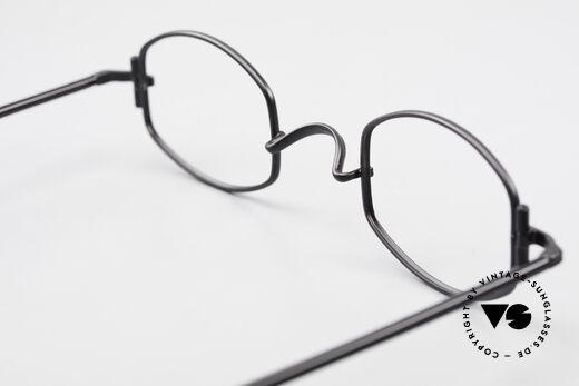 Lunor XA 03 Lunor Brille Alter Klassiker, die Front-Form wird als "liegende Tonne" bezeichnet, Passend für Herren und Damen