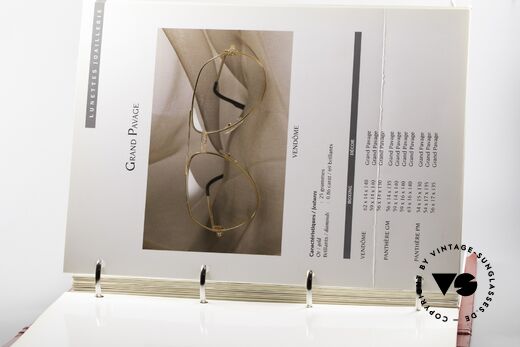 Cartier_ Catalog Katalog Cartier Lunettes, spannendes Original im gebrauchten Zustand, Passend für Herren und Damen