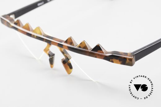 Design Maske Berlin Ethno 3 Verrückte Brille 90er Vintage, originelle, dreieckige Demogläser sind austauschbar, Passend für Herren und Damen