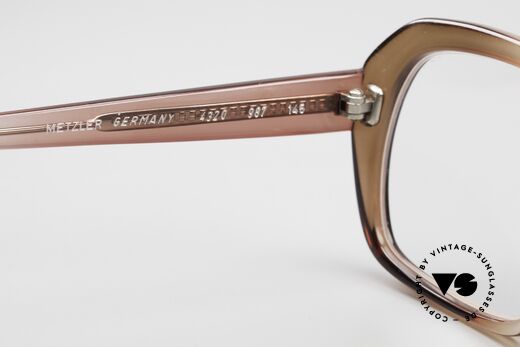 Metzler 4320 Sehr Große 70er Herrenbrille, Fassung ist natürlich für Gläser jeglicher Art gemacht, Passend für Herren