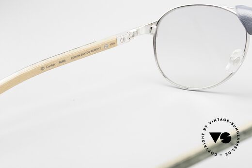 Cartier Santos Dumont Holzbrille Mit Lederbrücke, Größe: large, Passend für Herren Cartier Santos Dumont Holzbrille Mit Lederbrücke, Größe: large, Passend für Herren