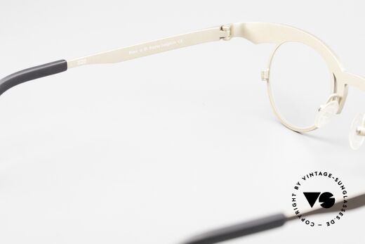 Theo Belgium O Designerbrille Titanium, Glashöhe = 32mm und somit auch gleitsichtfähig, Passend für Damen