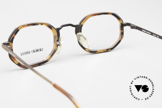 Giorgio Armani 143 Achteckige 80er Brille, das Modell (Gr. 46/25) kann beliebig verglast werden, Passend für Herren und Damen