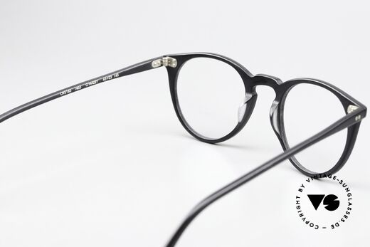 Oliver Peoples O'Malley Mattschwarze Brille Von 2017, ungetragen; DEMOS sollten mit optischen ersetzt werden, Passend für Herren und Damen