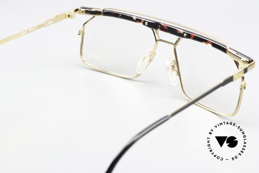 Cazal 752 Noch Designed By Cari Zalloni, ungetragen (wie alle unsere vintage CAZAL Brillen), Passend für Herren