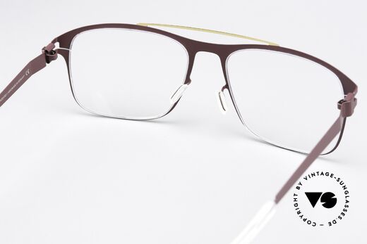 Mykita Corrado Eckige Brille Burgundy Gold, die Fassung ist beliebig verglasbar (optisch / Sonne), Passend für Herren und Damen