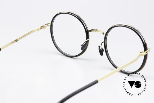 Mykita Meja Runde Brille Schwarz Gold, Rahmen ist beliebig verglasbar (optisch oder Sonne), Passend für Herren und Damen