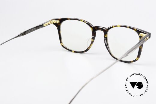 DITA Buckeye Sehr Leichte Brillenfassung, ungetragen, mit original Etui und Putztuch von DITA, Passend für Herren und Damen