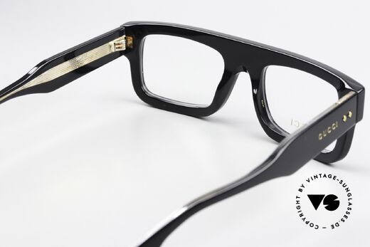 Gucci GG1085O Dicker Rahmen Logo Gold, die Fassung ist beliebig verglasbar; gleitsichtfähig, Passend für Herren