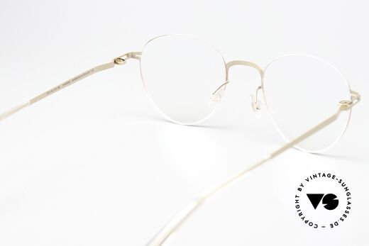 Mykita Eito Champagne Gold / Taupe Grey, genial flexible Brillenfassung: eine Größe passt allen, Passend für Herren und Damen