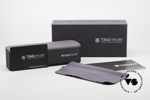 Tag Heuer 7103 Fold Bügel Wie Ein Formel 1 Reifen, eine alte Rarität von 2004; FOLD RIMLESS Serie, Passend für Herren Tag Heuer 7103 Fold Bügel Wie Ein Formel 1 Reifen, eine alte Rarität von 2004; FOLD RIMLESS Serie, Passend für Herren