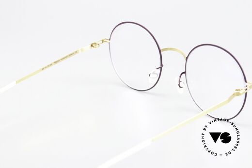Mykita Pernilla Runder Rahmen Gold / Plum, genial flexible Brillenfassung: eine Größe passt allen, Passend für Damen