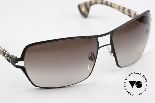 Chrome Hearts Tang II Used Look Zebra Leder Style, C.H. Katalog Glasfarbe ist "Expresso Gradient", Passend für Herren und Damen Chrome Hearts Tang II Used Look Zebra Leder Style, C.H. Katalog Glasfarbe ist "Expresso Gradient", Passend für Herren und Damen