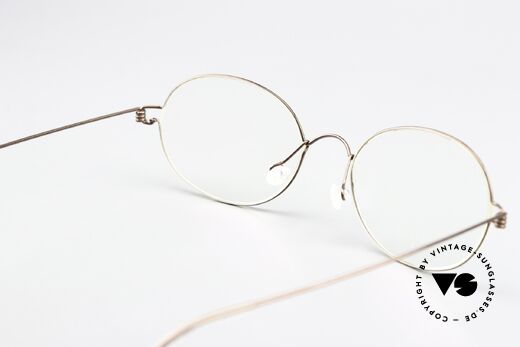 Lindberg Tony Air Titan Rim Ovale Titanium Brille Unisex, eleganter Rahmen ohne Schrauben, Nieten oder Lötungen, Passend für Herren und Damen Lindberg Tony Air Titan Rim Ovale Titanium Brille Unisex, eleganter Rahmen ohne Schrauben, Nieten oder Lötungen, Passend für Herren und Damen