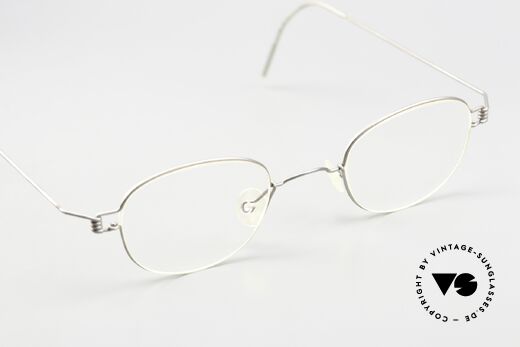 Lindberg Indus Air Titan Rim Kleine Brille Titanium Klassiker, Kenner wissen um die Besonderheit dieser alten RARITÄT, Passend für Herren und Damen Lindberg Indus Air Titan Rim Kleine Brille Titanium Klassiker, Kenner wissen um die Besonderheit dieser alten RARITÄT, Passend für Herren und Damen
