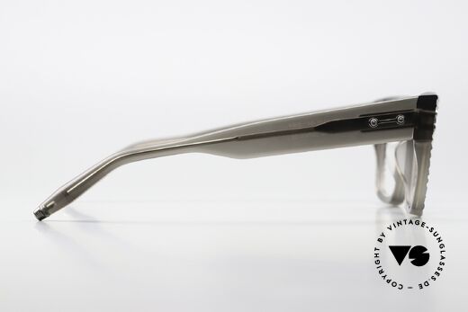 AKONI Columba Sonne Surfen Cabrio Feeling, ungetragen; mit original Etui und Akoni Verpackung, Passend für Herren AKONI Columba Sonne Surfen Cabrio Feeling, ungetragen; mit original Etui und Akoni Verpackung, Passend für Herren